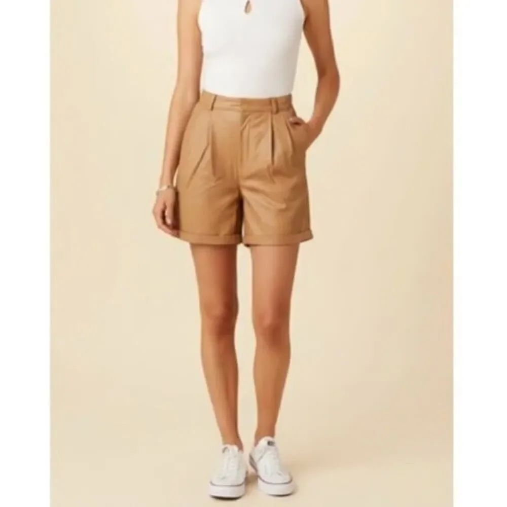 NWT Deadwood Suzy Tan Leather Shorts Pleated High Rise Lambskin US 4